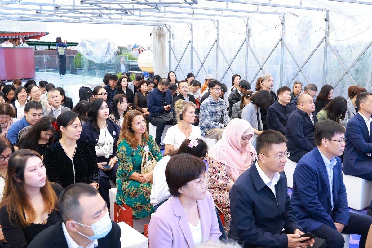共鉴珍珠之美 共绘文化蓝图——2024北京红桥国际珍珠文化节开幕(图2)