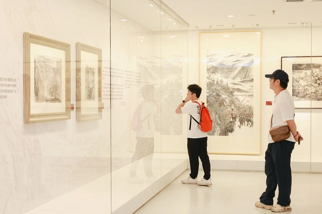 “信仰长歌”纪念红军长征胜利90周年暨弘扬长征精神作品巡展首展在岭南画派纪念馆开幕(图9) “信仰长歌”纪念红军长征胜利90周年暨弘扬长征精神作品巡展首展在岭南画派纪念馆开幕(图9)